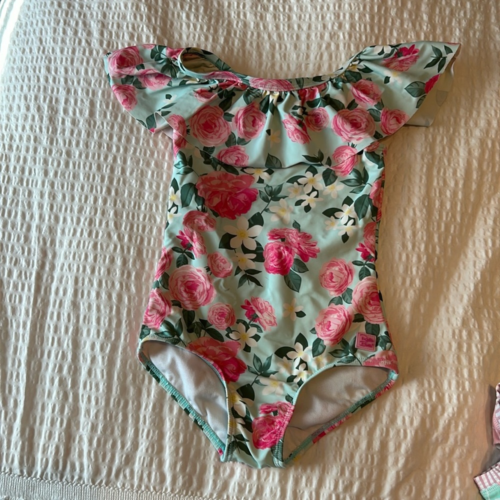 Ruffle butts floral girls swimsuit size 5